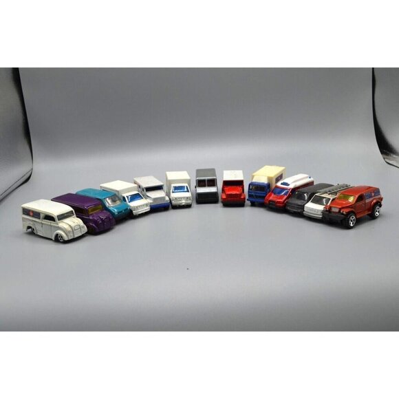 Hot Wheels Matchbox Maisto Siku Maisto Power Panel Van Canada Post Diecast Lot - Picture 1 of 11